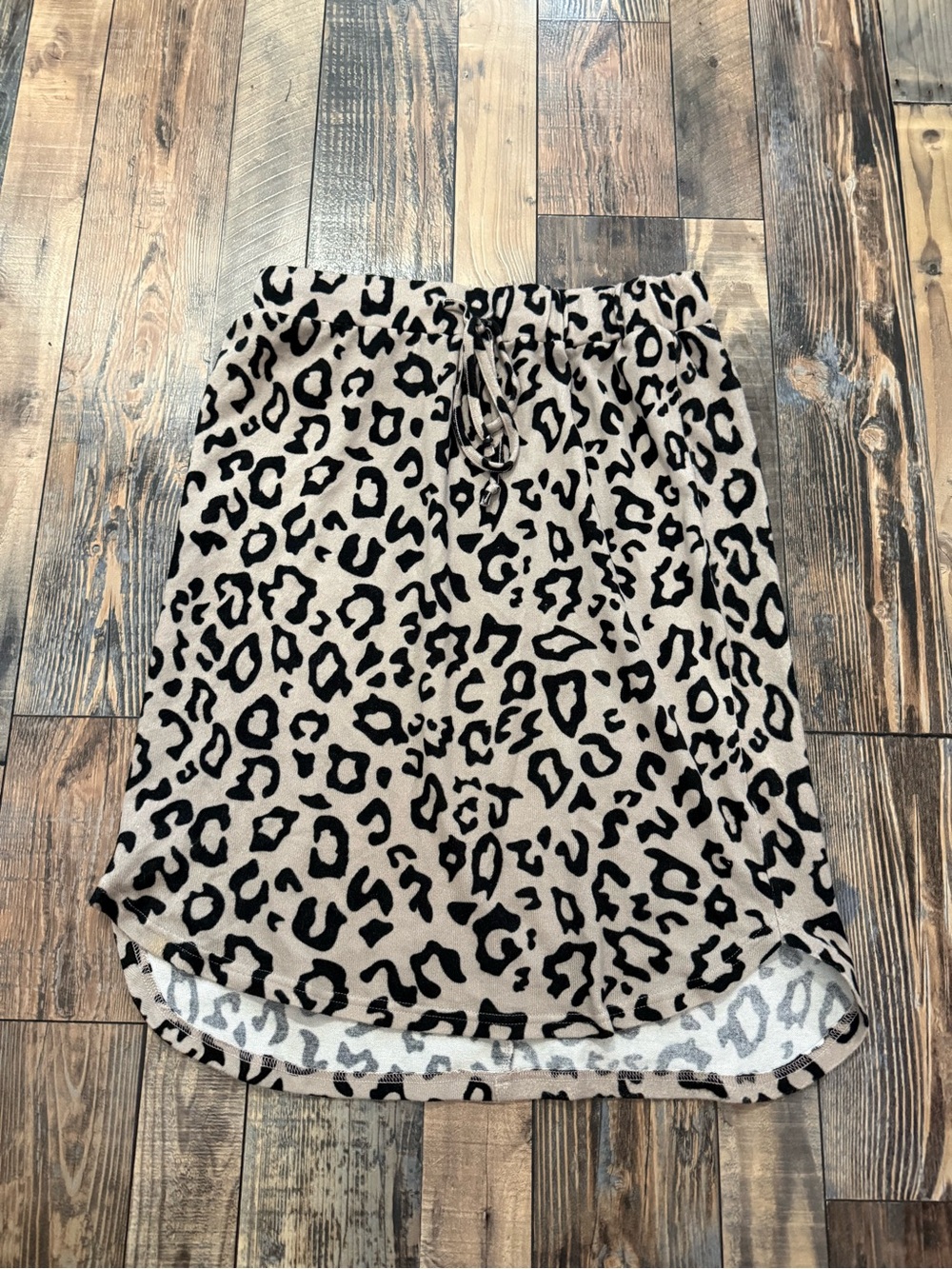 Tickled Teal Leopard Print High-Low Skirt - Taupe & Black